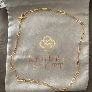 Kendra Scott paperclip necklace